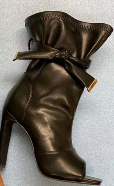 Show stopper booties
