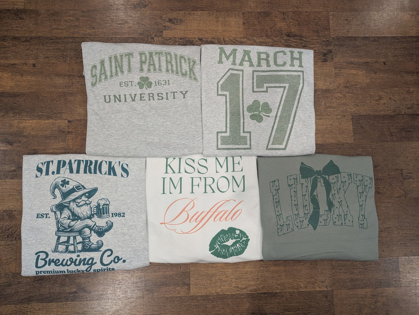 Paddy’s day tees & crews ☘️🍻