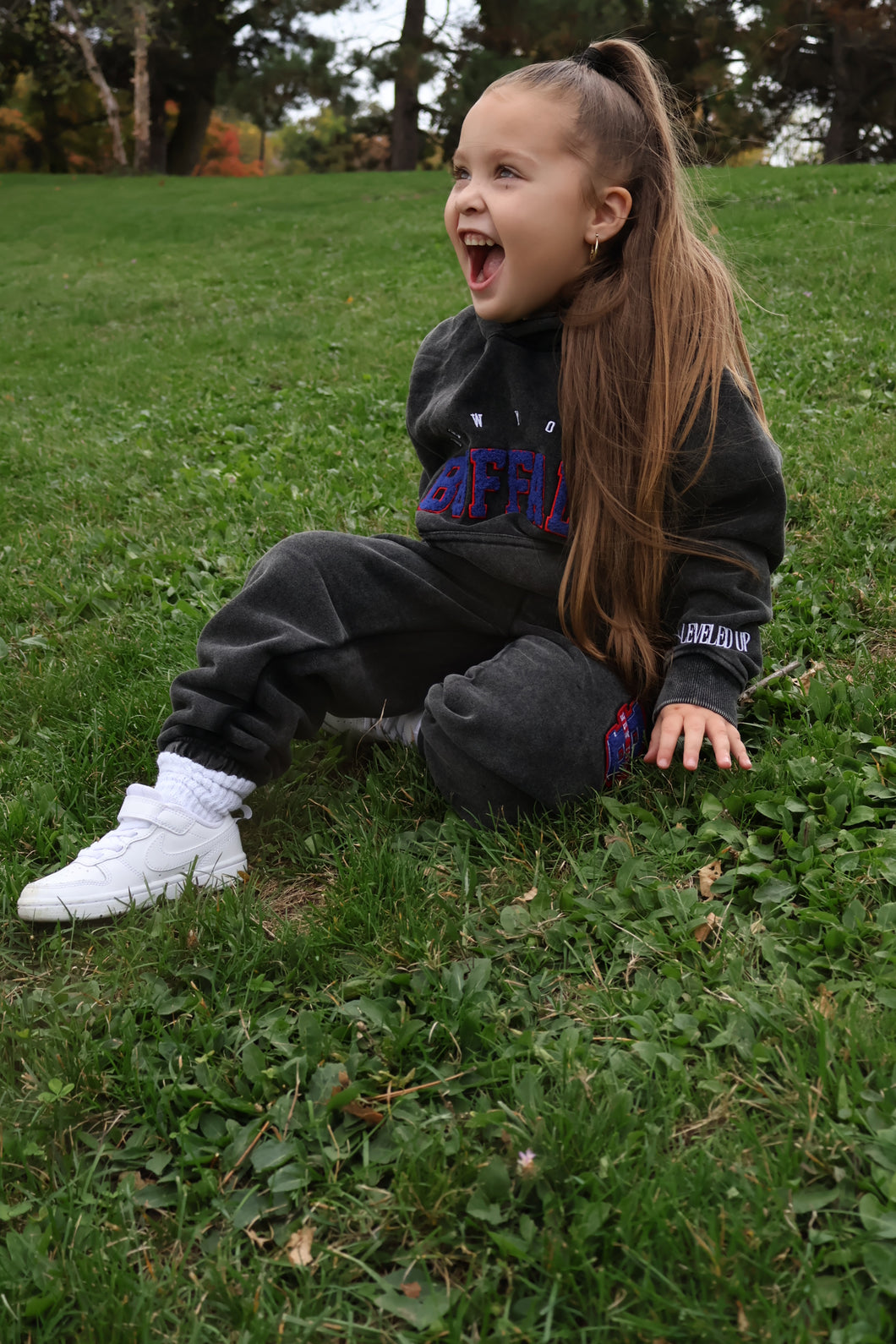 Kids black varsity