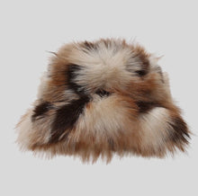 Load image into Gallery viewer, Faux fur bucket hat
