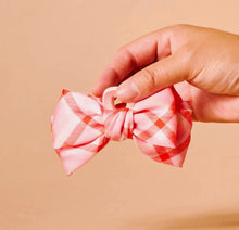 Load image into Gallery viewer, Satin bow hair clip

