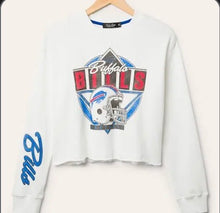 Load image into Gallery viewer, Junk food cropped long sleeve
