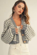 Load image into Gallery viewer, Chunky knit cardigan
