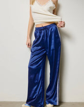 Load image into Gallery viewer, Satin track pant
