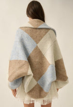Load image into Gallery viewer, Knit shrug cardigan
