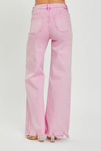Load image into Gallery viewer, Pink frayed denim
