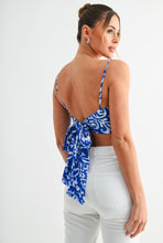 Load image into Gallery viewer, Bandana scarf top
