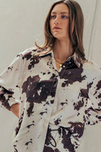 Load image into Gallery viewer, Cowhide button down
