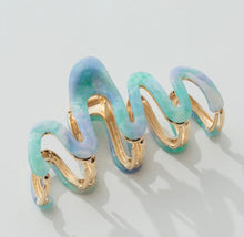 Load image into Gallery viewer, Island sun metal squiggle claw clip
