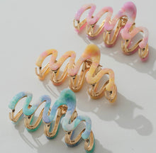 Load image into Gallery viewer, Island sun metal squiggle claw clip
