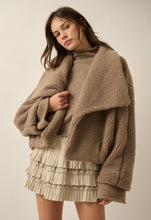 Load image into Gallery viewer, Sherpa open front jacket

