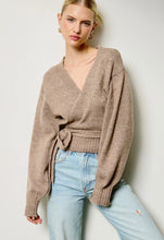 Load image into Gallery viewer, Wrap tie knit sweater
