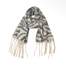 Load image into Gallery viewer, Chunky zebra scarf
