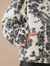 Load image into Gallery viewer, Paisley sherpa
