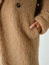 Load image into Gallery viewer, Sherpa longline coat
