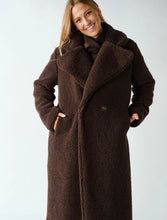 Load image into Gallery viewer, Sherpa longline coat

