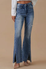 Load image into Gallery viewer, High rise front it flare denim
