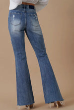 Load image into Gallery viewer, High rise front it flare denim
