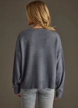 Load image into Gallery viewer, Beach light weight sweater
