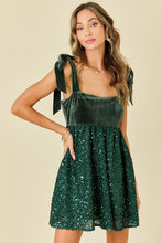 Load image into Gallery viewer, Velvet sequence babydoll dress

