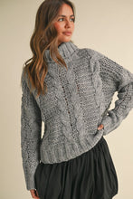 Load image into Gallery viewer, Knitted turtleneck
