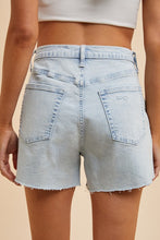 Load image into Gallery viewer, Comfort stretched denim shorts
