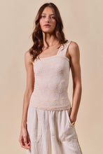 Load image into Gallery viewer, Floral seamless tank top
