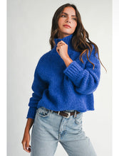 Load image into Gallery viewer, Mockneck sweater
