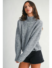 Load image into Gallery viewer, Mockneck sweater

