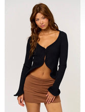 Load image into Gallery viewer, Long sleeve statement top
