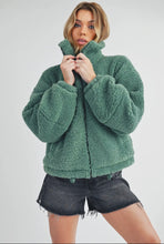 Load image into Gallery viewer, Sherpa jacket
