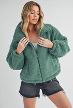 Load image into Gallery viewer, Sherpa jacket
