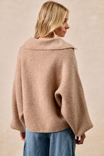 Load image into Gallery viewer, Knit collared sweater
