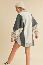 Load image into Gallery viewer, Multi grey sweatshirt
