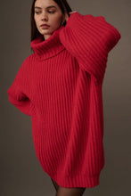 Load image into Gallery viewer, Oversized turtleneck sweater

