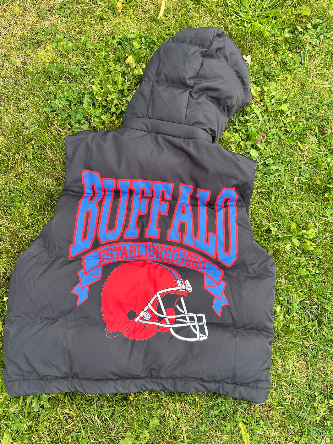 LU exclusive vest pre-order