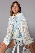 Load image into Gallery viewer, Oversized laced contrast crochet button down
