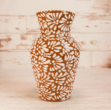 Load image into Gallery viewer, Our roots vase
