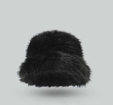 Load image into Gallery viewer, Faux fur bucket hat
