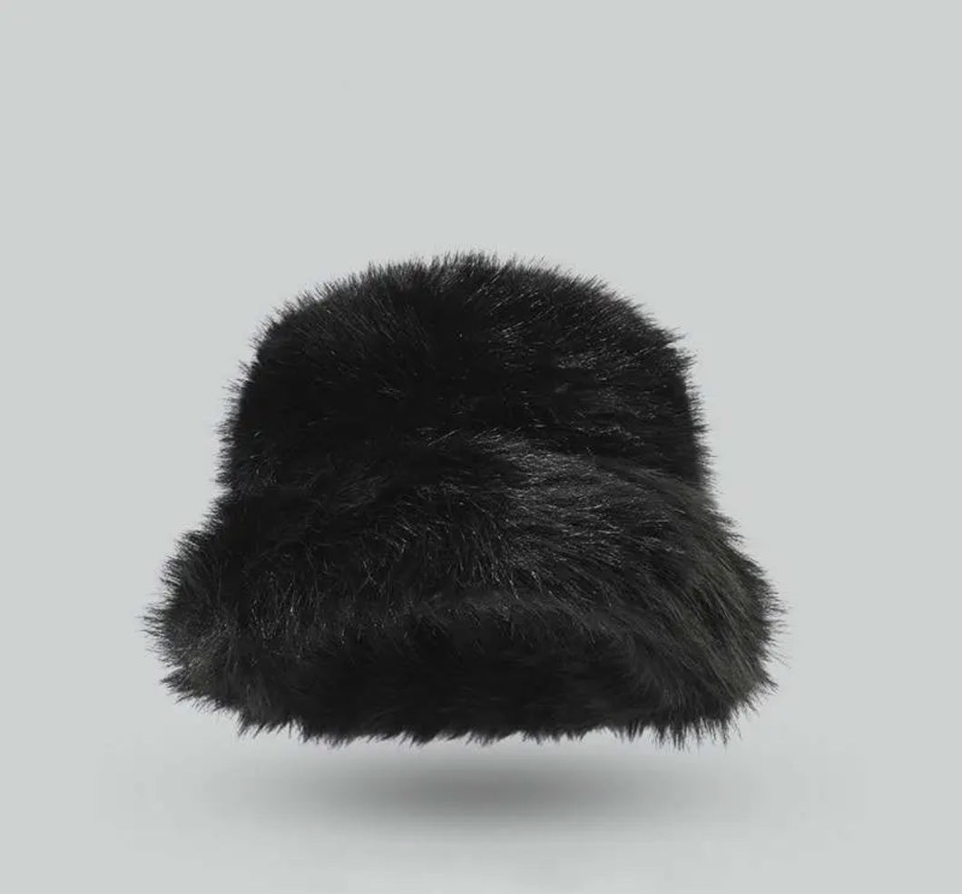 Faux fur bucket hat