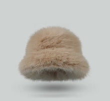 Load image into Gallery viewer, Faux fur bucket hat
