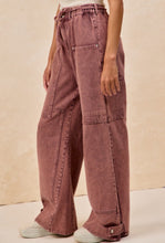 Load image into Gallery viewer, Washed wine denim cargo
