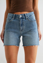 Load image into Gallery viewer, Denim walking shorts
