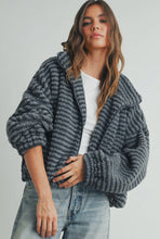 Load image into Gallery viewer, Striped Sherpa jacket
