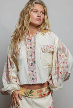 Load image into Gallery viewer, Balloon sleeve double gauze floral button down
