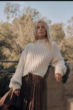 Load image into Gallery viewer, Wide sleeve knit sweater
