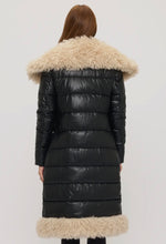 Load image into Gallery viewer, Siberian Puffer fur jacket
