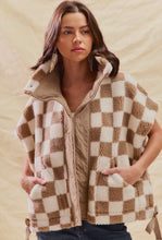 Load image into Gallery viewer, Oversized checkered Sherpa vest
