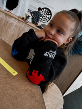 Load image into Gallery viewer, Kids elbow sweatshirts
