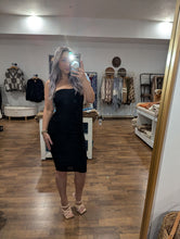 Load image into Gallery viewer, Ruched strapless dress
